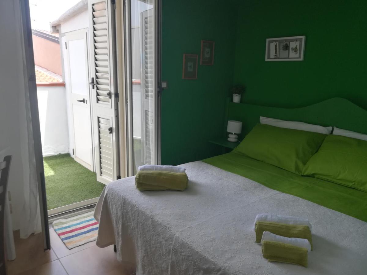 Bed and Breakfast Al Quindici Шилла Экстерьер фото